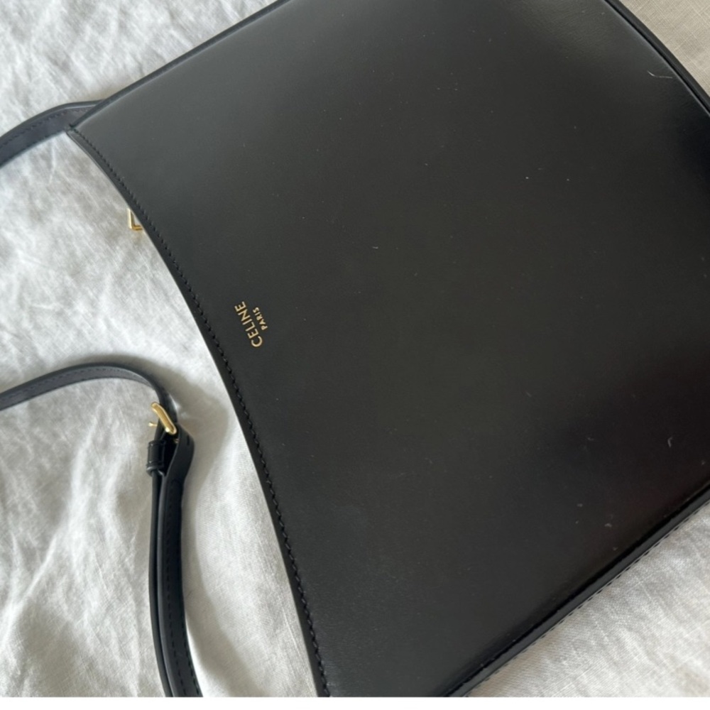 CELINE CROQUE CALFSKIN SHOULDER BAG - Picture 13 of 14